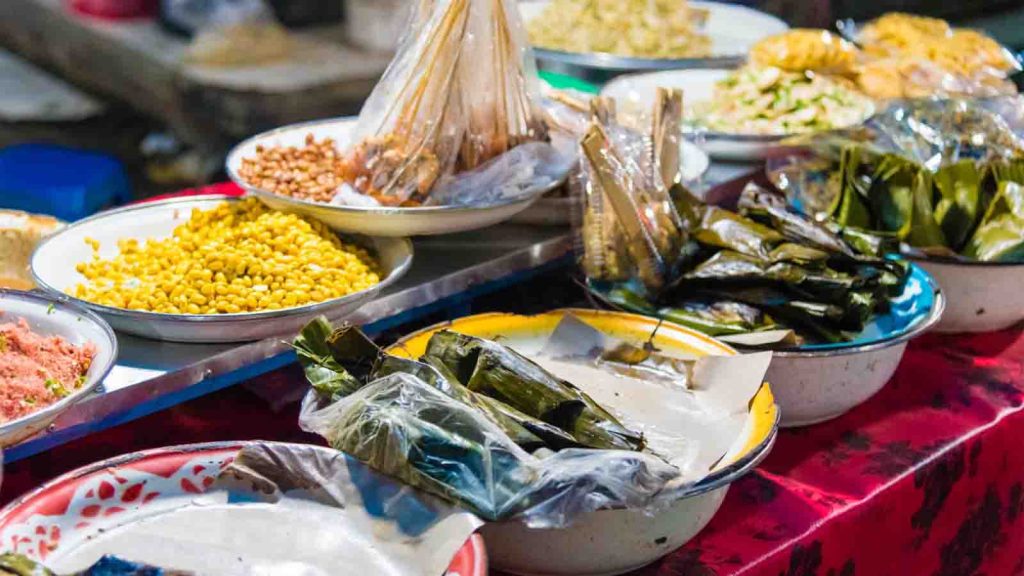 Pasar malam Bali dengan street food sebagai kuliner Bali viral 2026