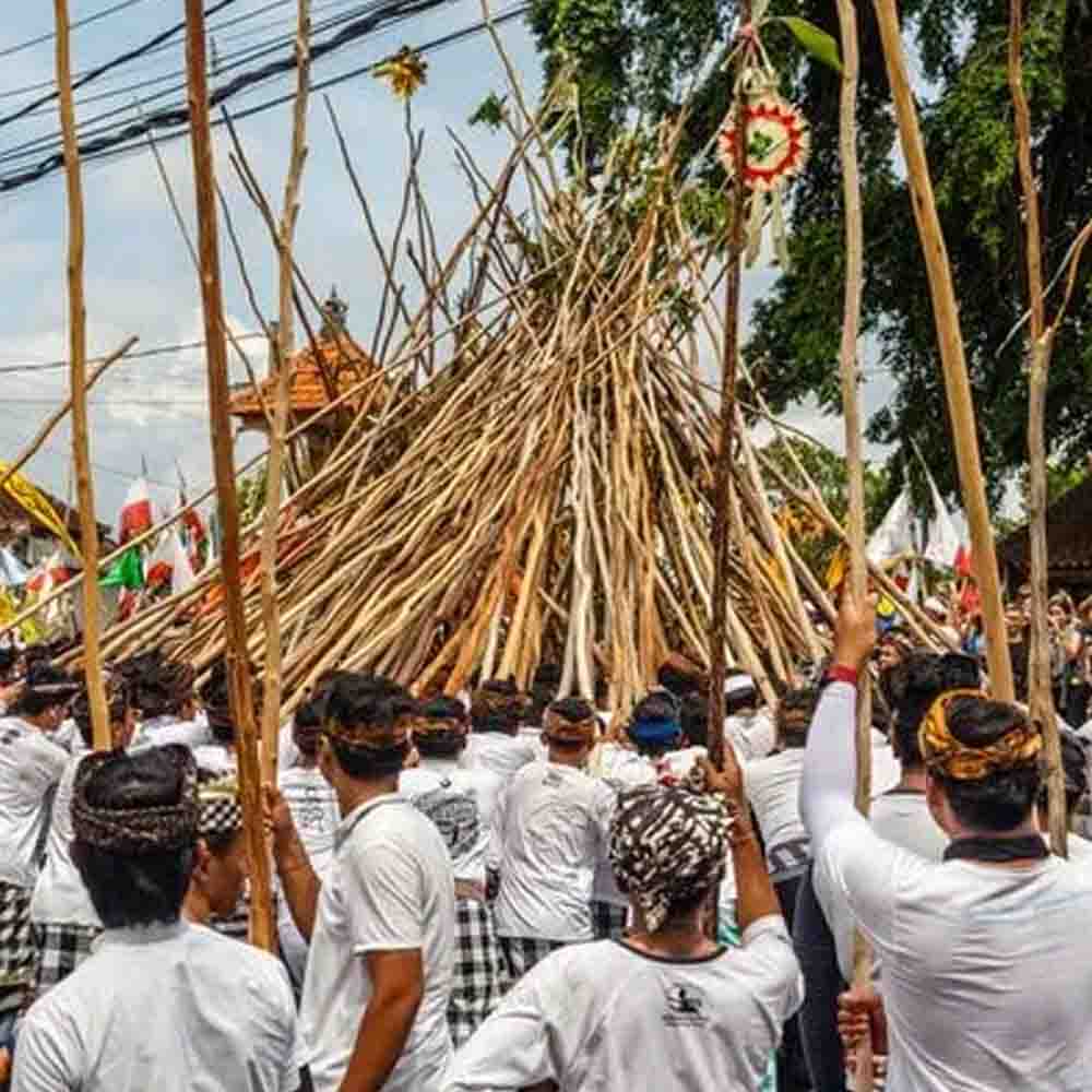Mekotek Munggu Badung sebagai tradisi unik Bali tolak bala