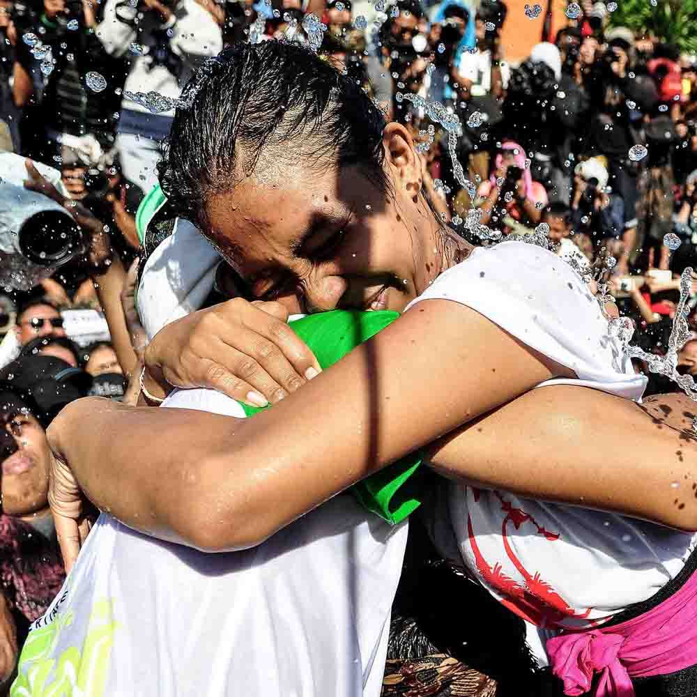 Tradisi unik Bali Omed-Omedan di Sesetan Denpasar 2026